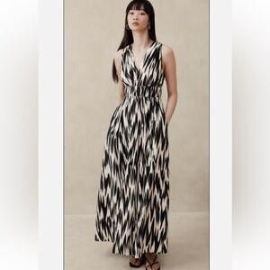 Banana Republic* Cascade Silk Maxi Dress
